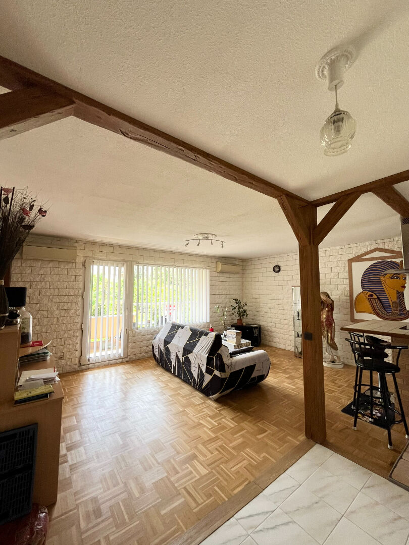 Photo LYON 8 Appartement LYON 5 Pièces 104 m² image 1/6