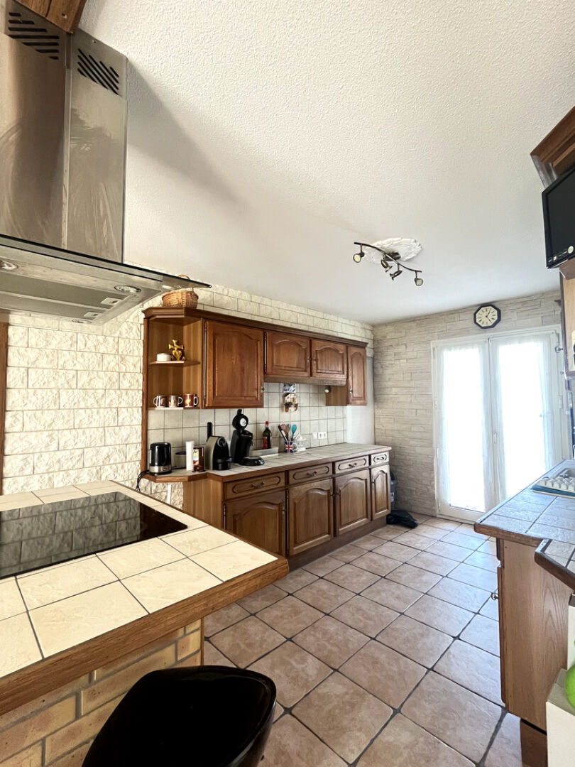 Photo LYON 8 Appartement LYON 5 Pièces 104 m² image 2/6