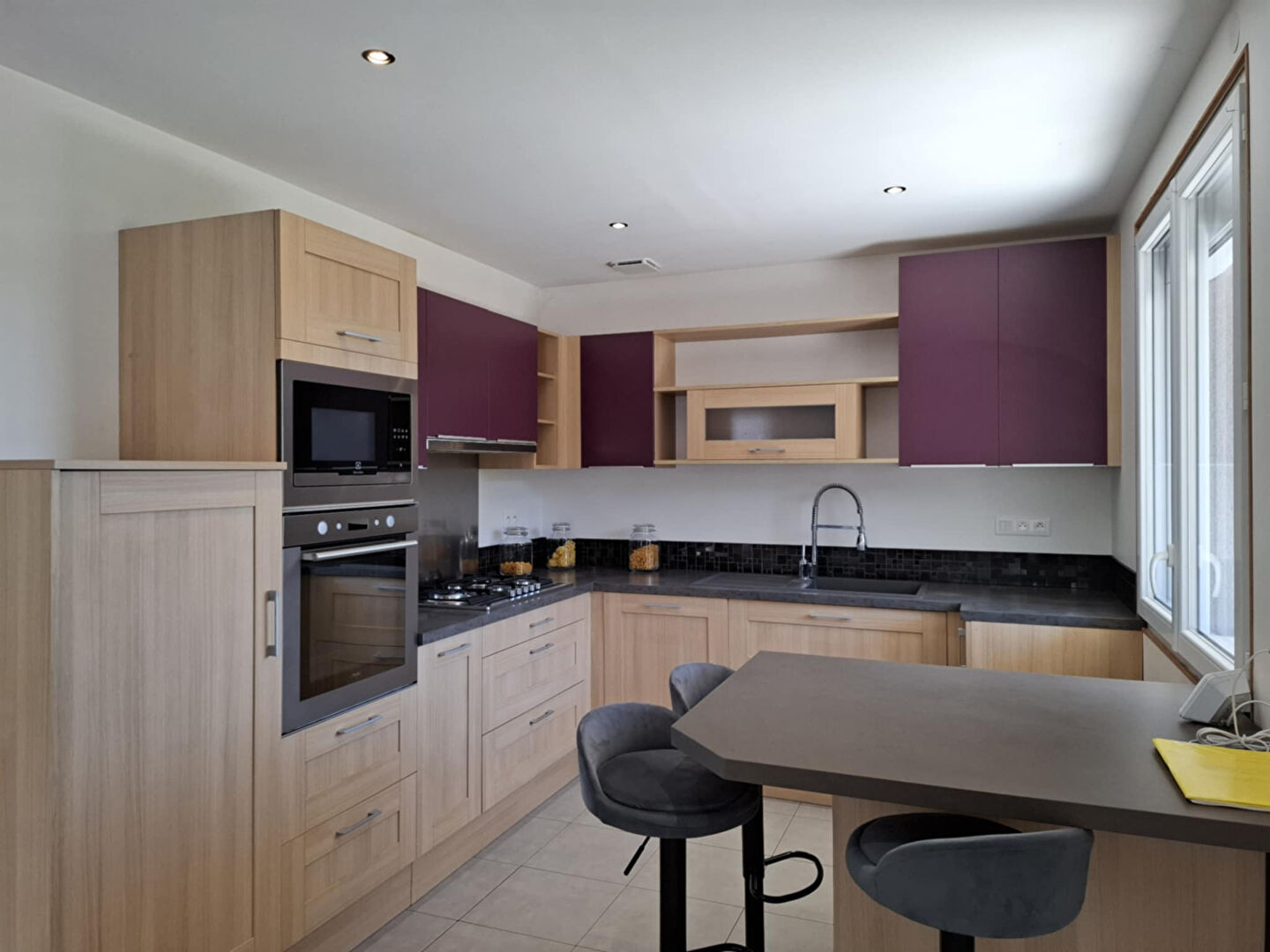 Photo Maison avec sous-sol complet sur 824 m² de terrain image 3/6