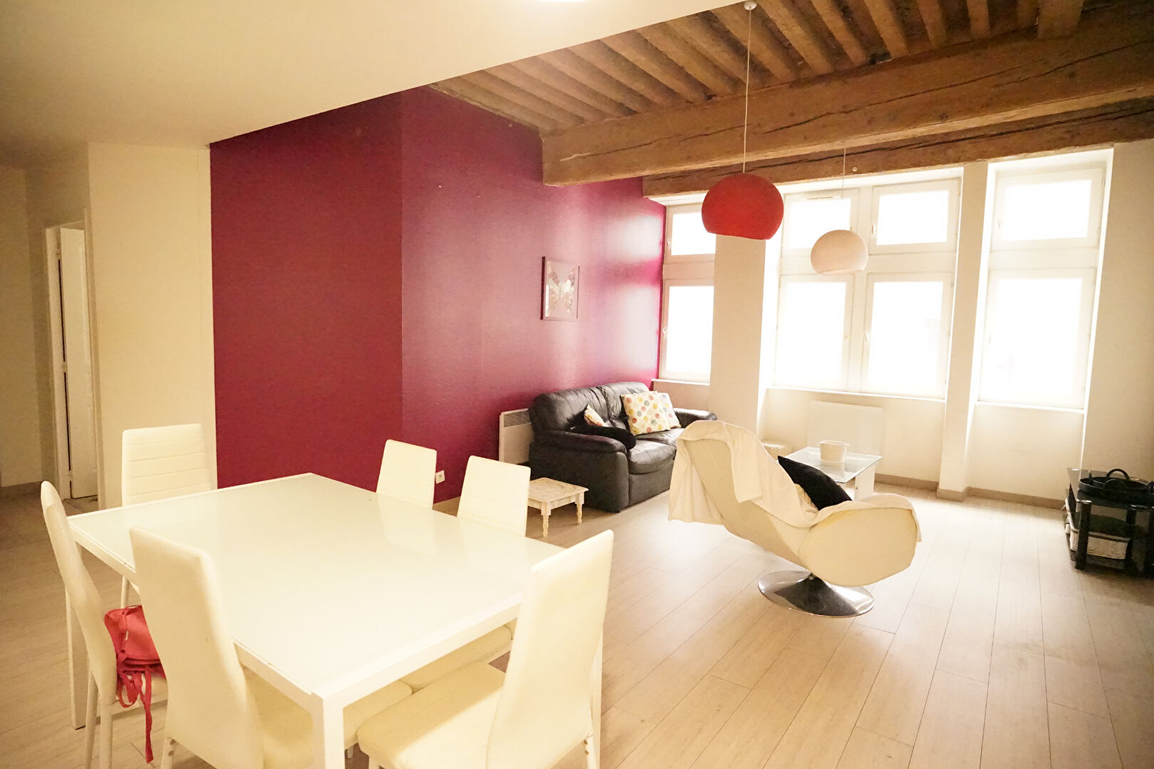 Photo T3 secteur Saint Jean / Quai Romain Rolland image 4/6