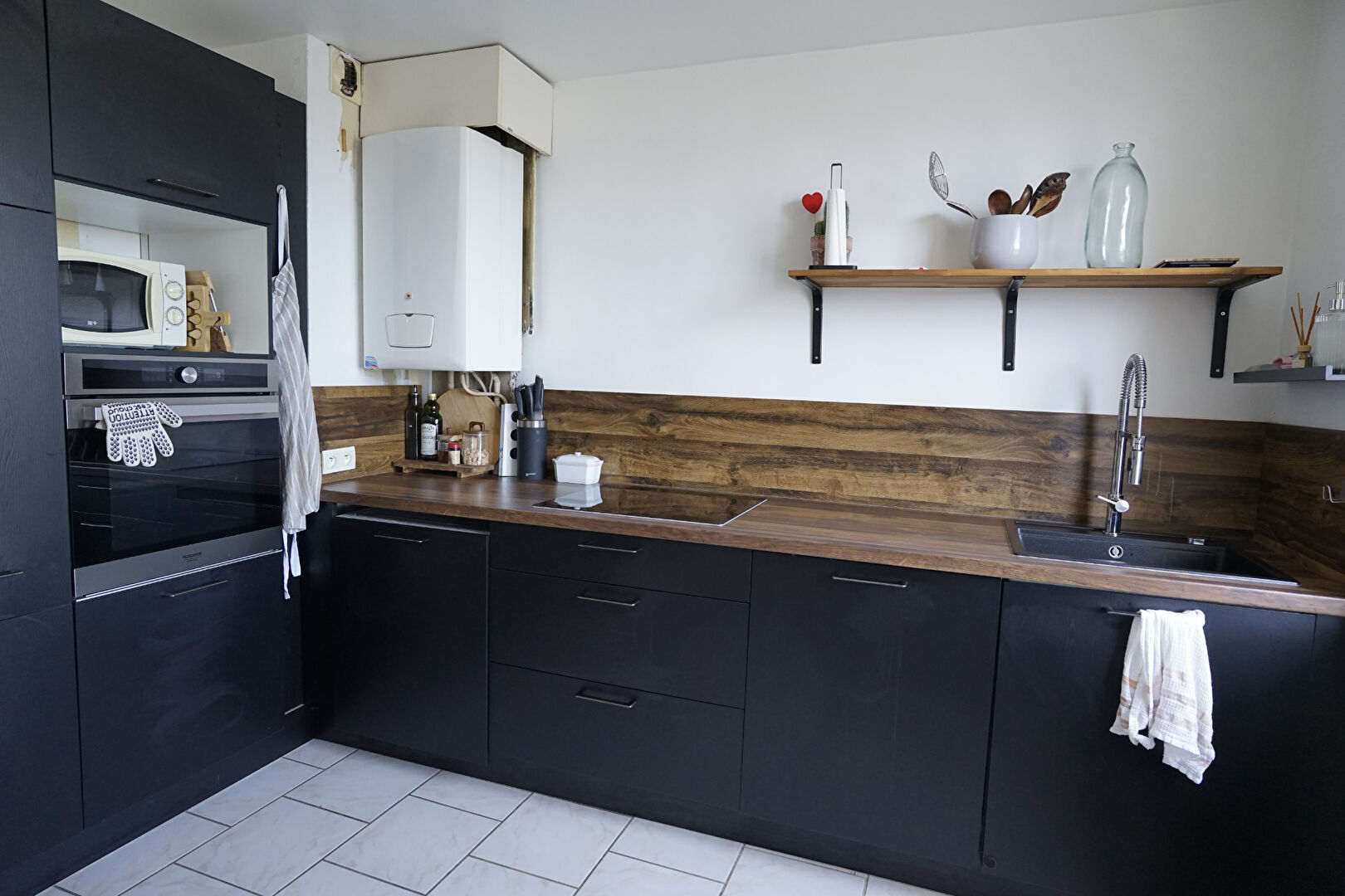 Photo T3  avec balcon proche métro A image 6/6