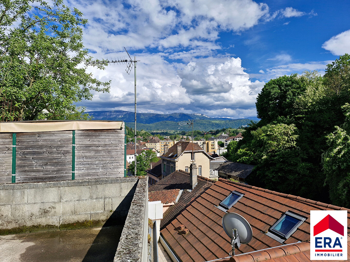 Appartement T2 Le Pont De Beauvoisin (38) ,terrasse, Jardin et cave