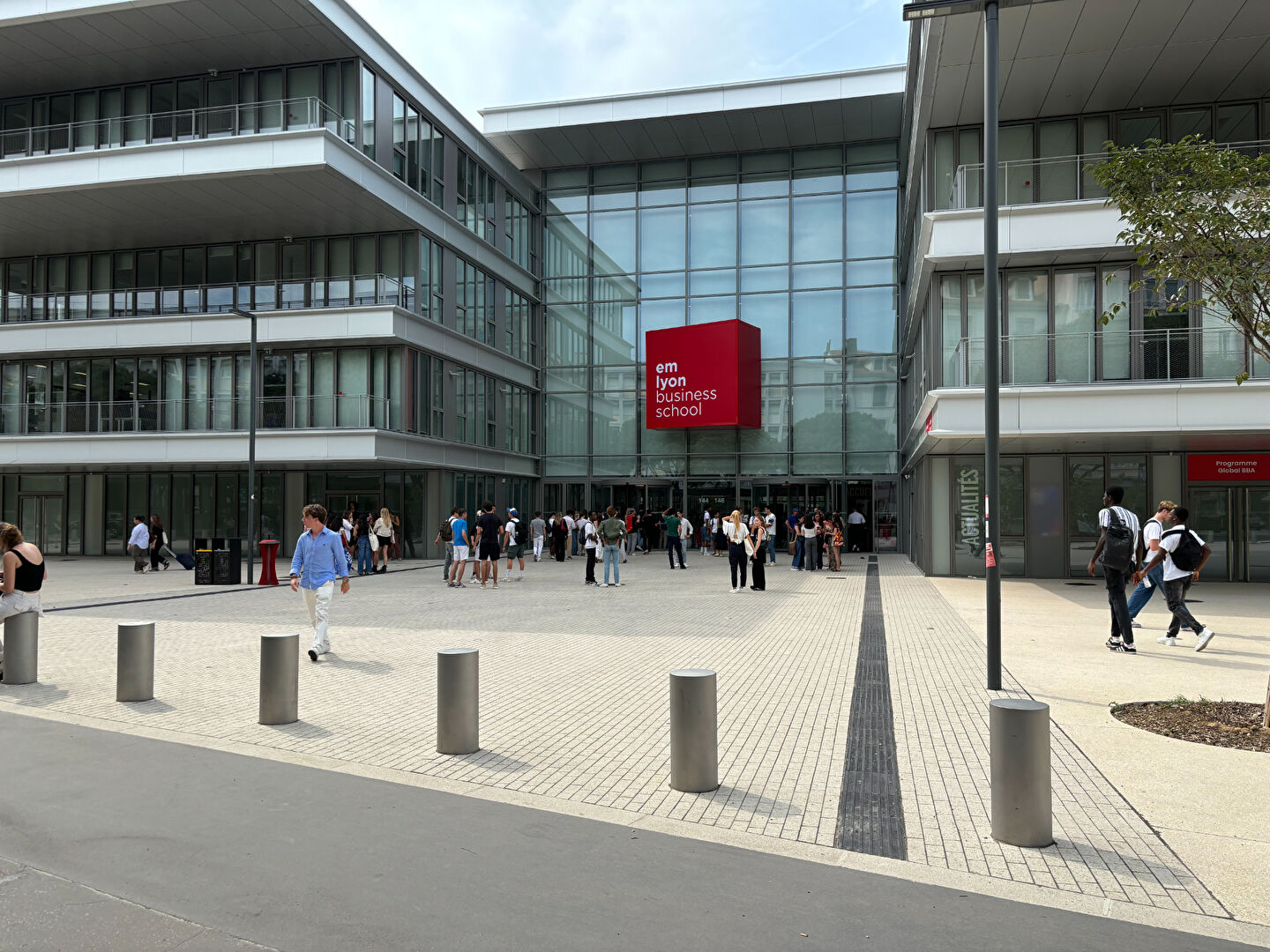 Place Jean Macé / Gare SNCF/EMLYON Grand T3 climatisé sans travaux