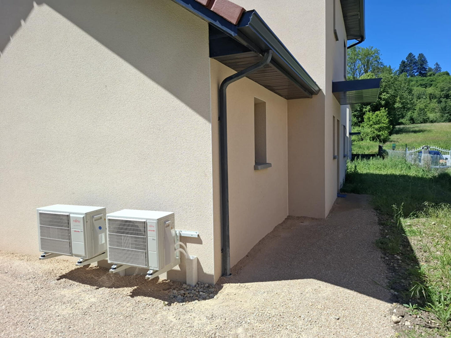 Photo Maison en RE 2020 construite en 2025 de type T4 + garage + garage et combles aménageables de 25 m² image 2/6
