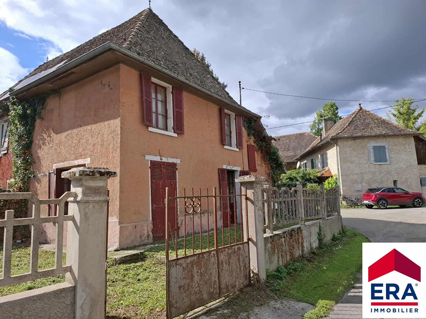 Maison à rénover au calme