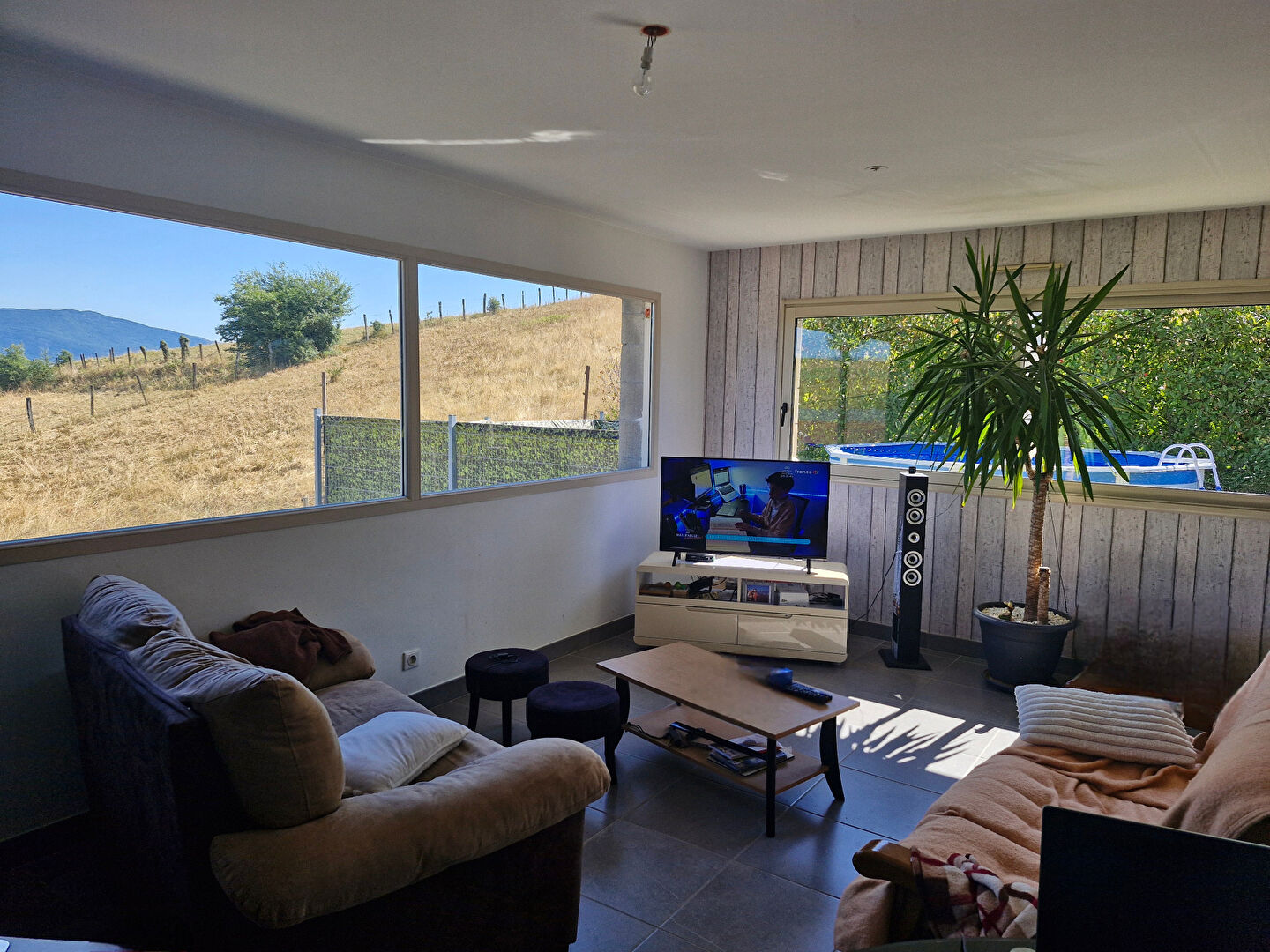 Photo Maison Plain pied sur sous sol semi-aménagé 156 m² Les Avenieres Veyrins Thuellin image 6/6