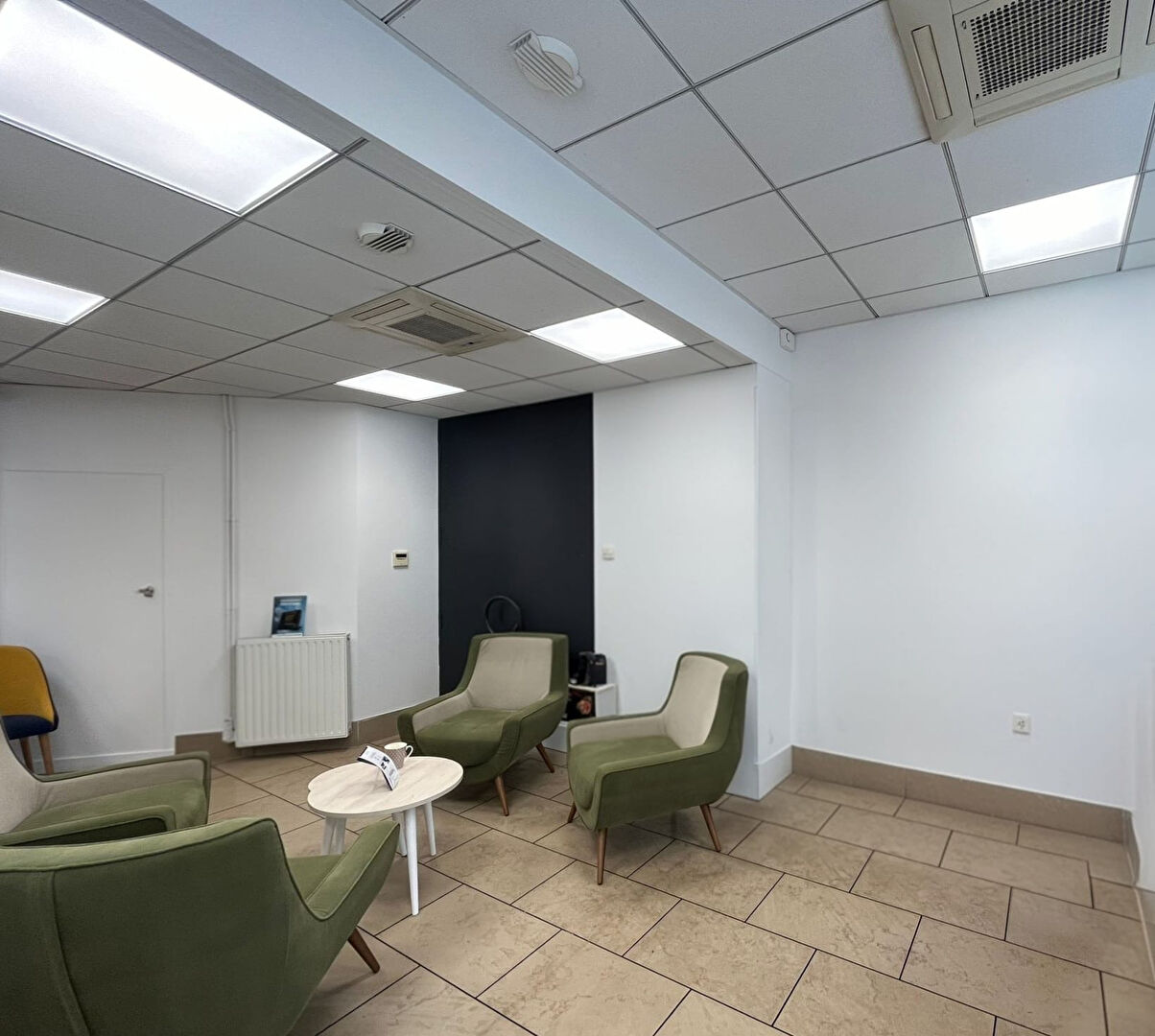 Photo Murs Lyon 7 - 111m² image 2/6