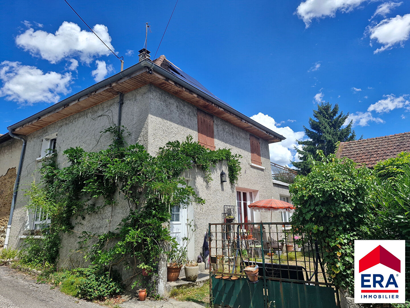 Maison Dauphinoise sur Les Avenieres Veyrins Thuellin 103 m2 env.