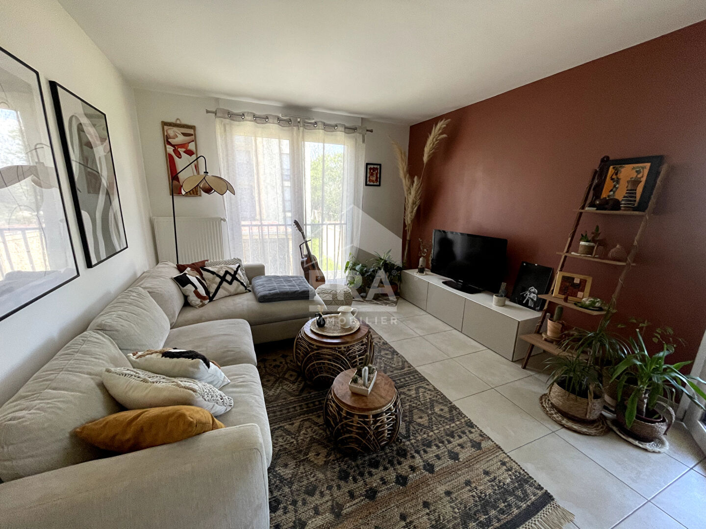 Agence immobilière de 
 ERA LC2I IMMOBILIER - ERA IMMOBILIER DAMMARIE LES LYS 
