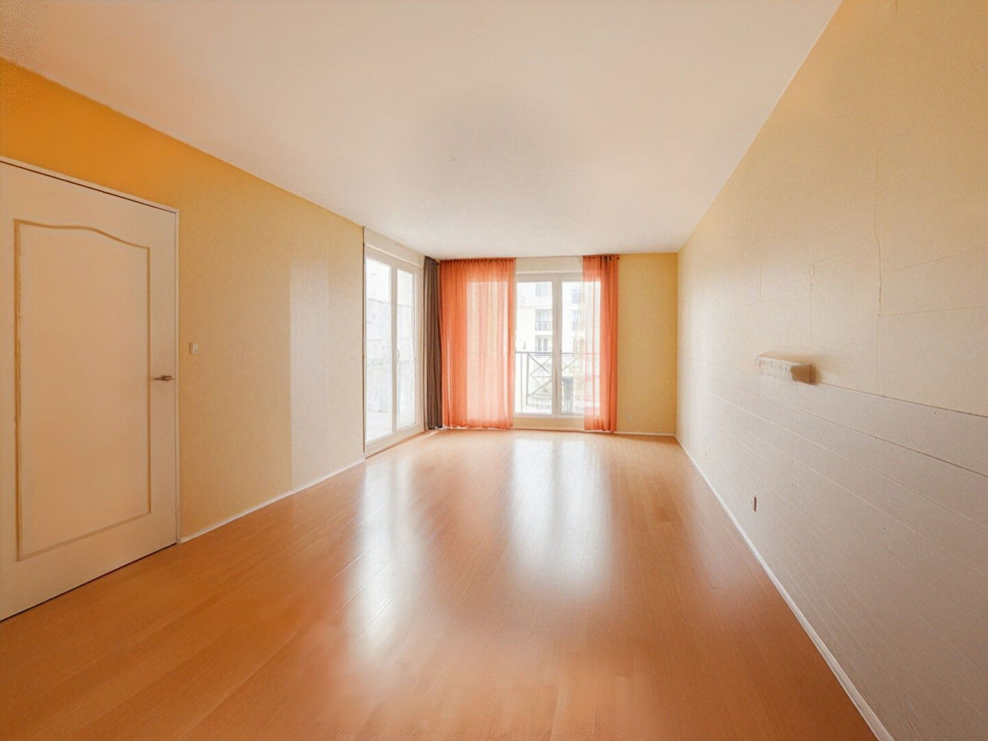 Photo Appartement 3 pièces Croix st Jacques - Opportunité rare ! image 2/6