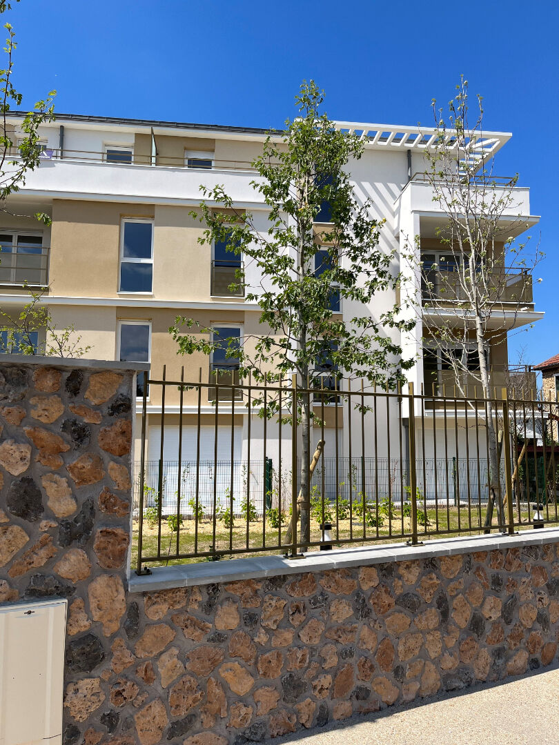 Agence immobilière de 
 ERA LC2I IMMOBILIER - ERA IMMOBILIER DAMMARIE LES LYS 
