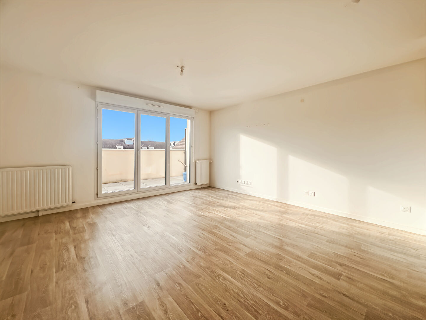 Agence immobilière de 
 ERA LC2I IMMOBILIER - ERA IMMOBILIER DAMMARIE LES LYS 
