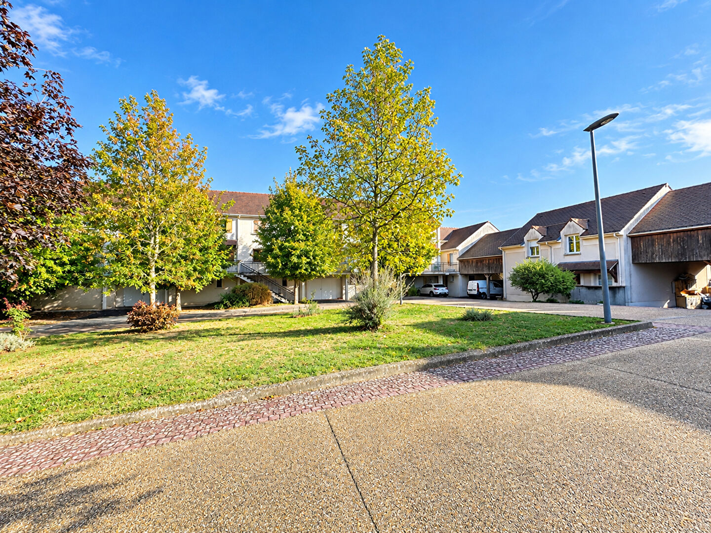 Agence immobilière de 
 ERA LC2I IMMOBILIER - ERA IMMOBILIER DAMMARIE LES LYS 
