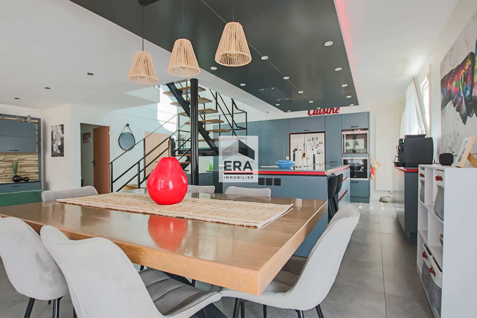 Photo Maison d'architecte avec piscine Saint Germain Les Corbeil 6 pièces 245m2 image 2/6