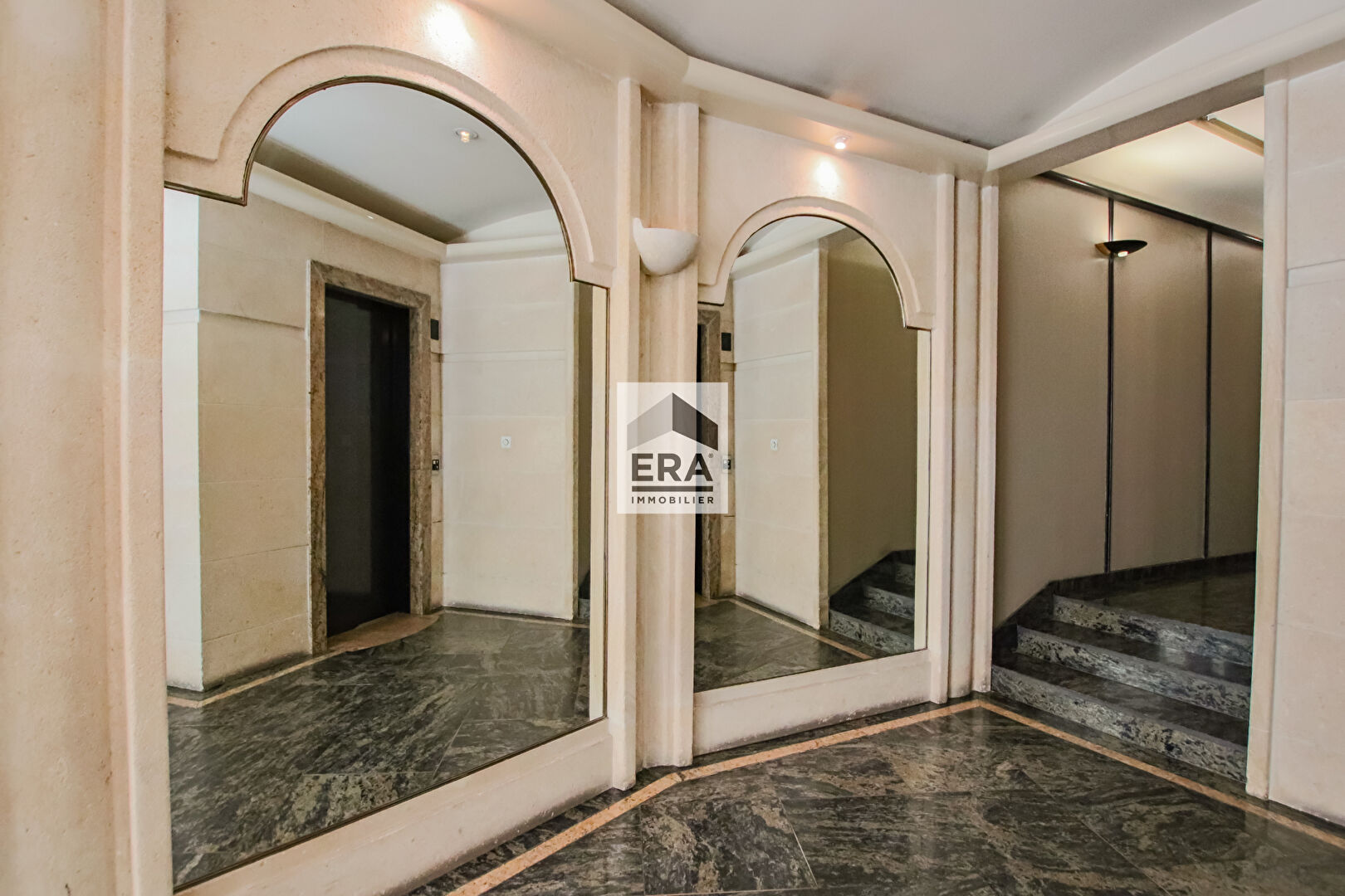 Agence immobilière de ERA IMMOBILIER VENDO Paris