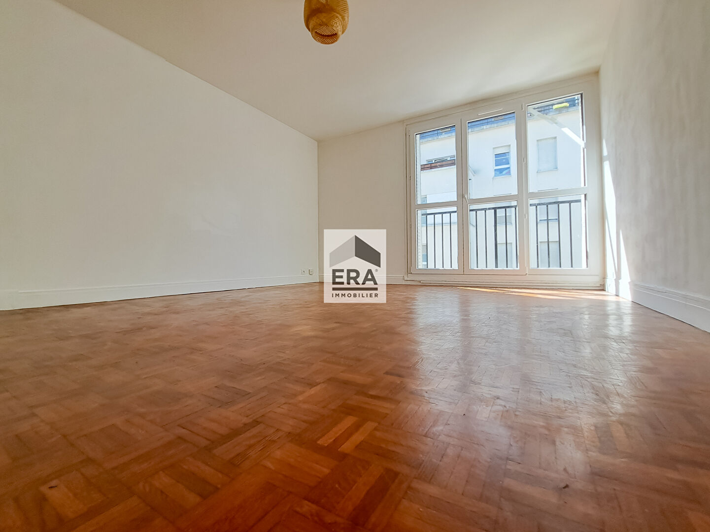 Agence immobilière de ERA IMMOBILIER VENDO Paris