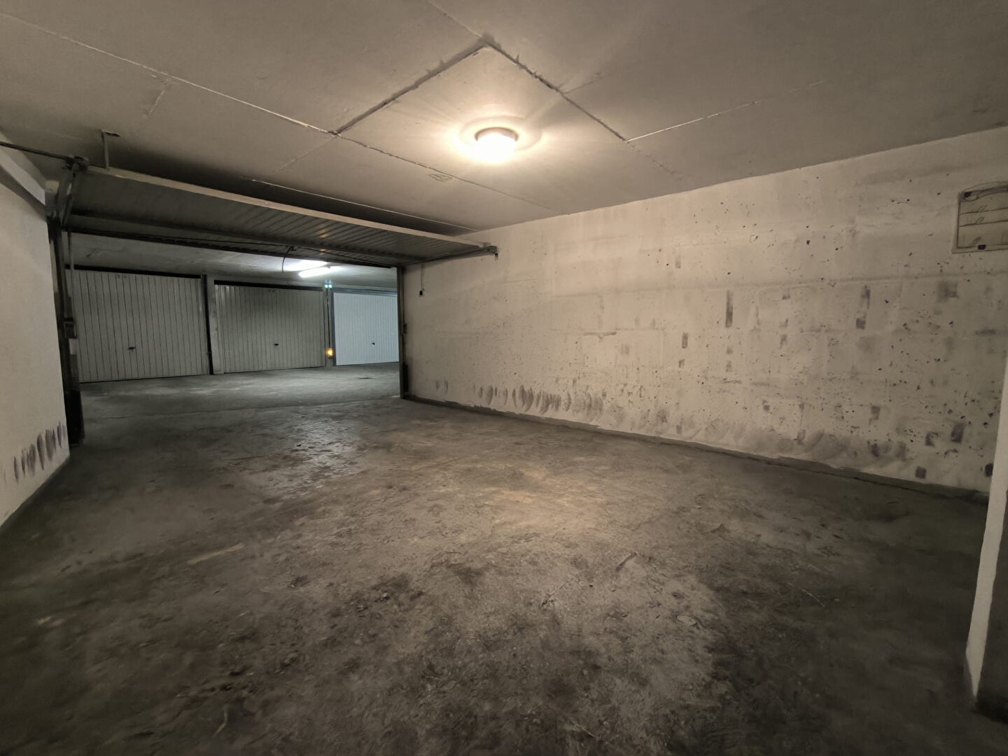 Photo Parking / box Lyon image 3/3