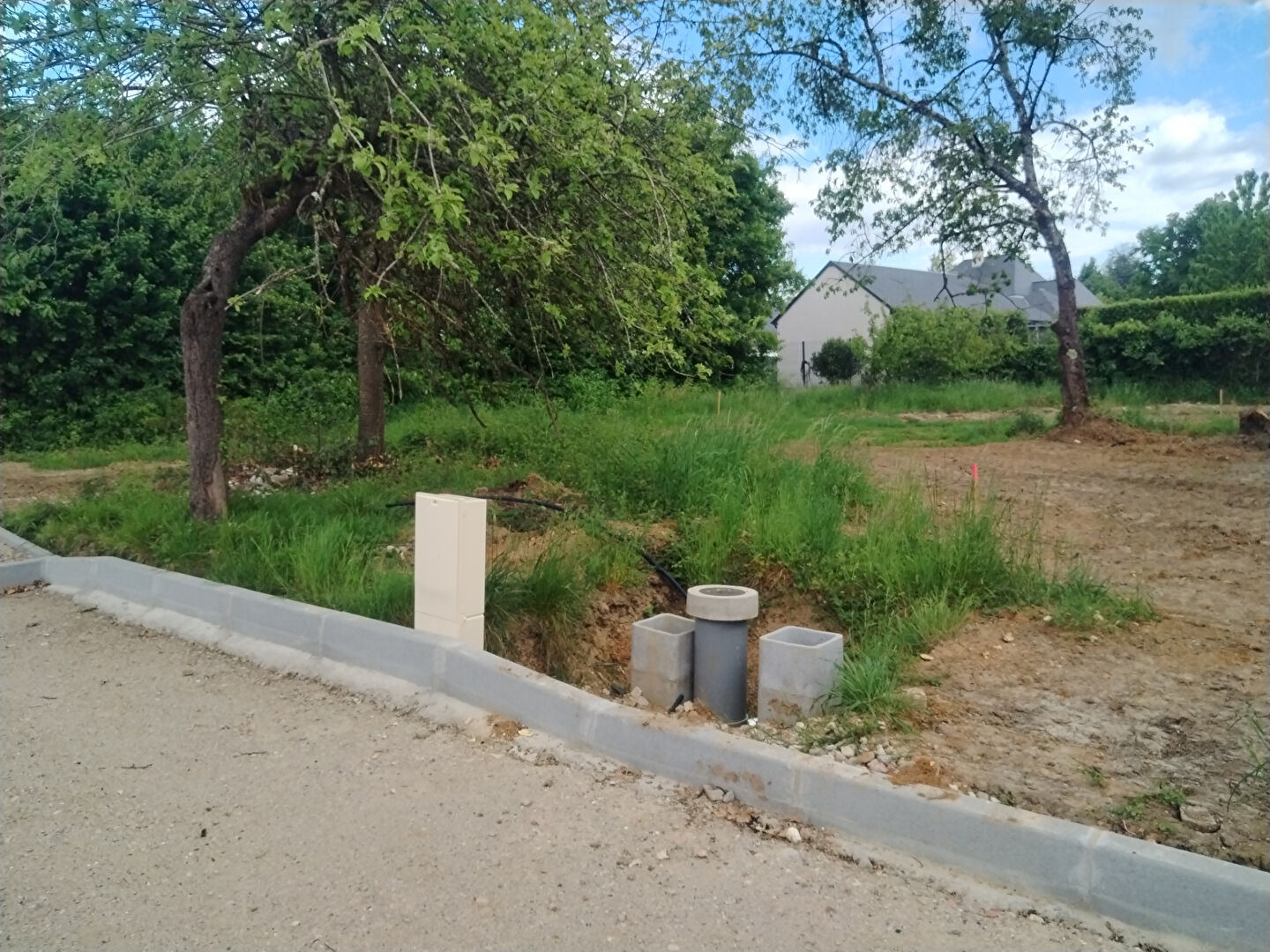 Photo Terrain Saint-cyr-sur-loire 606 m2 image 4/5