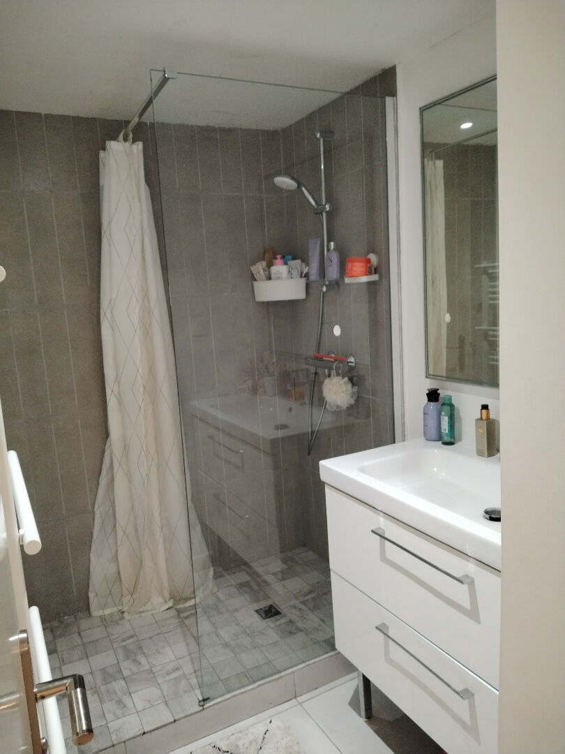 Photo Appartement La Riche 4 pièce(s) 84 m2 image 6/6