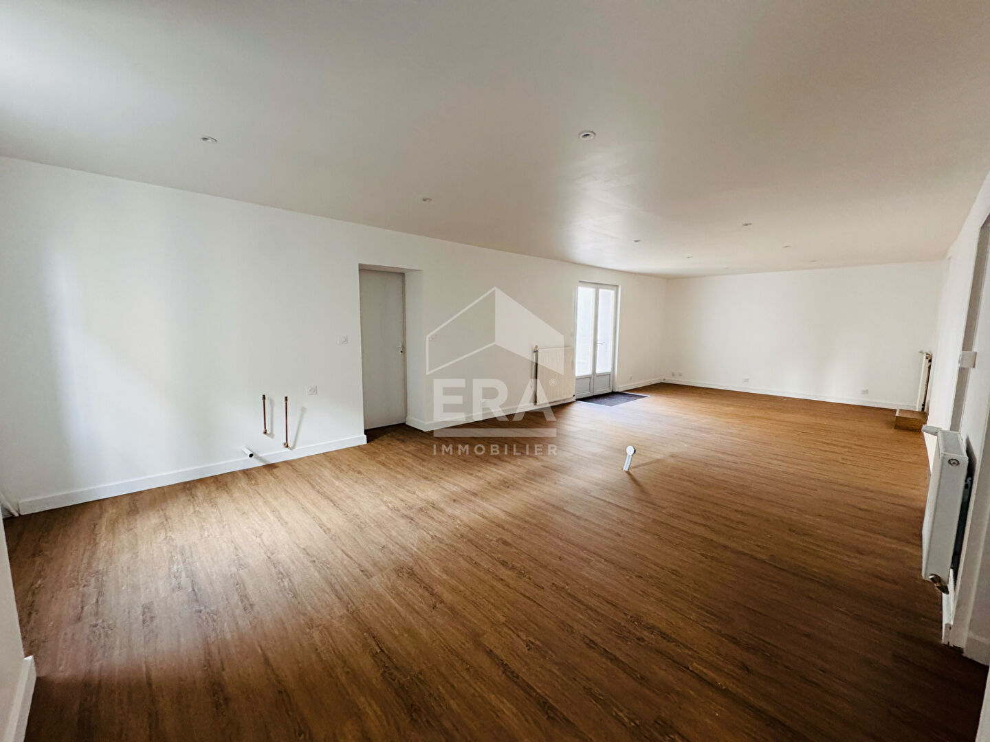 Photo Maison à vendre à Bourg - Référence 2624 image 3/6