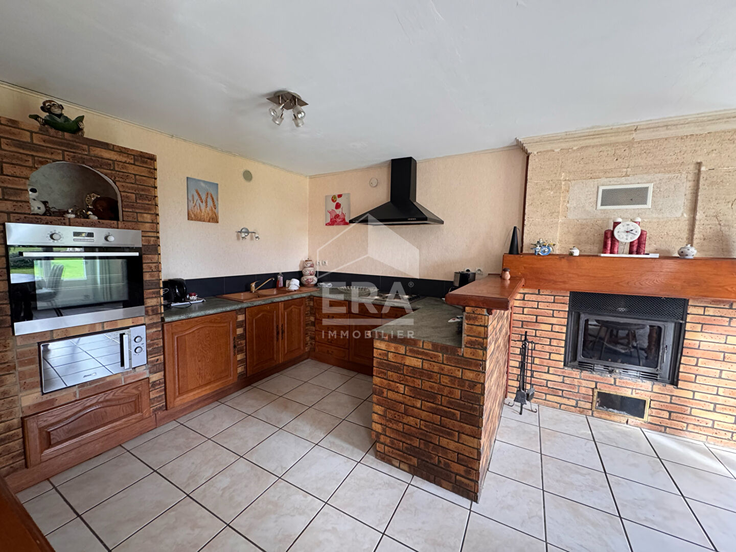 Photo Maison Lansac 6 pièce(s) 178 m2 +  dépendances  avec jardin image 3/6