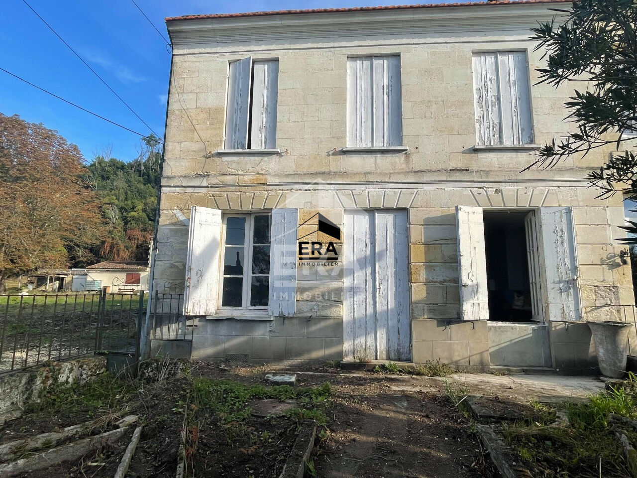 Maison en pierre de 140 m2 à vendre à Bourg - Référence 2989