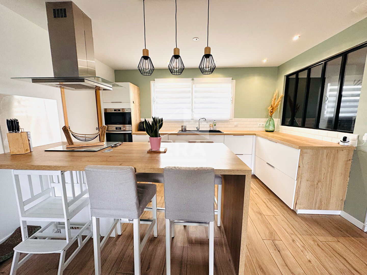 Photo Maison à vendre à Saint Ciers de Canesse - Référence 3015 image 4/6