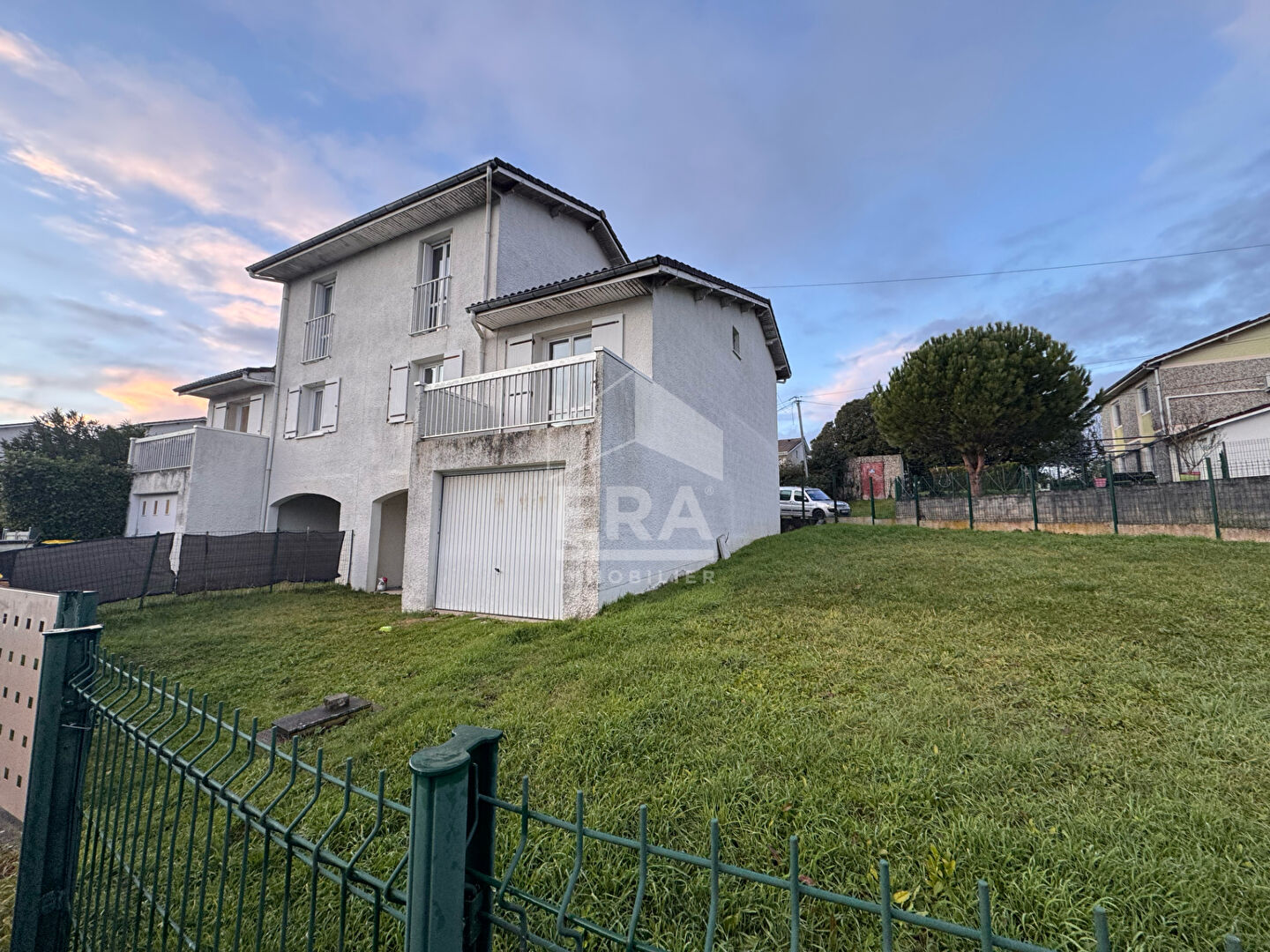 Agence immobilière de Era Immo Bourg - Bourg Gironde - ERA IMMO BOURG