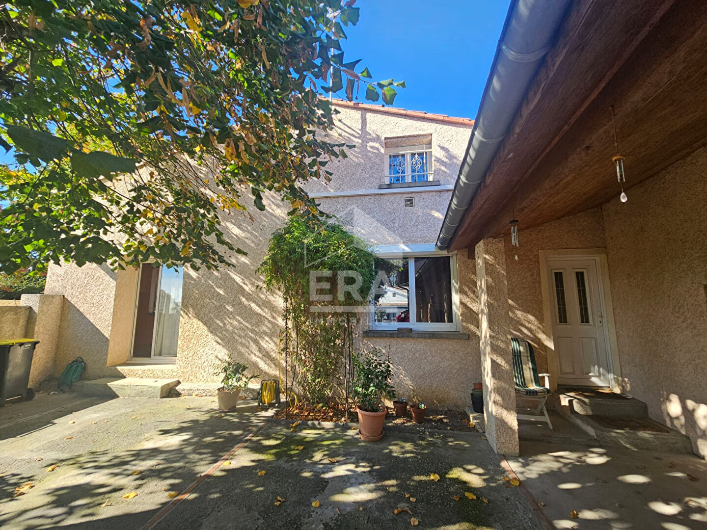 Maison T6 de ville non mitoyenne - Seilh