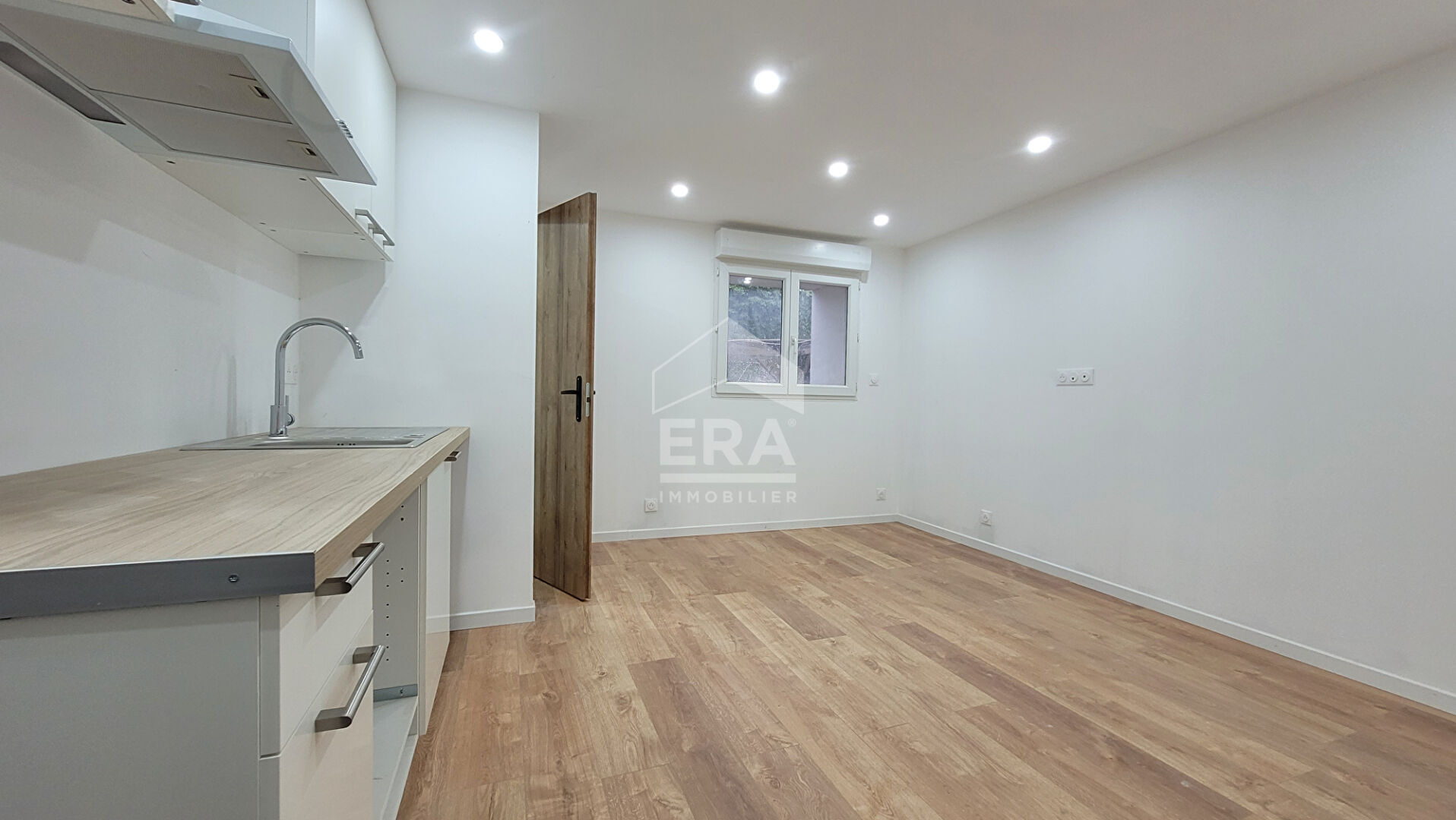 Photo Immeuble de rapport Étaples 4 lots - Centre ville - Aucun travaux- Forte rentabilité image 2/6