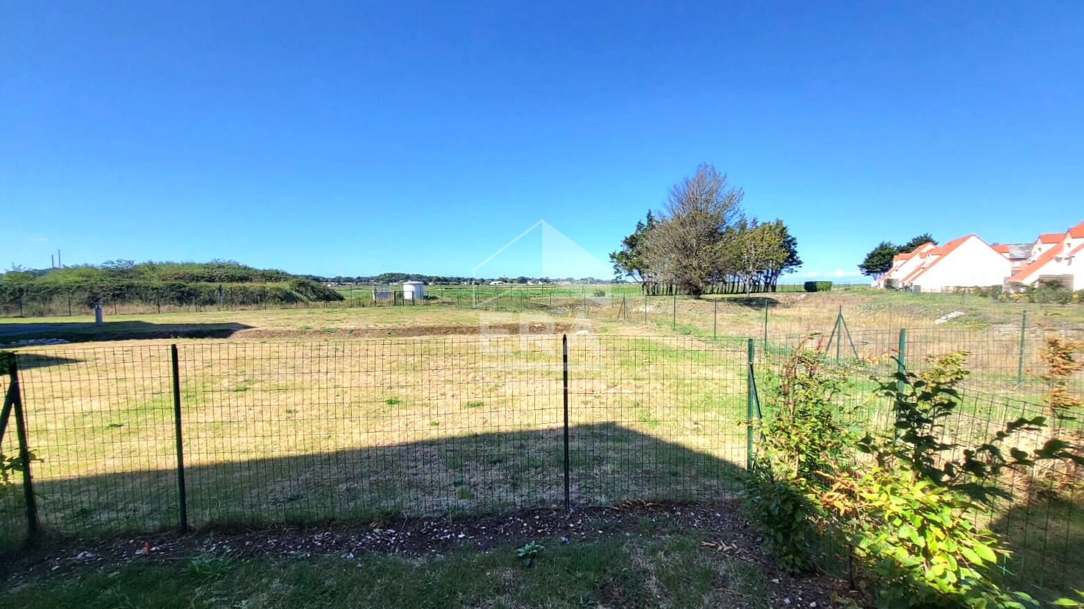 Studio , 25 m², rez-de-chaussée meublé avec terrasse et jardin,  Face à la Baie de Canche