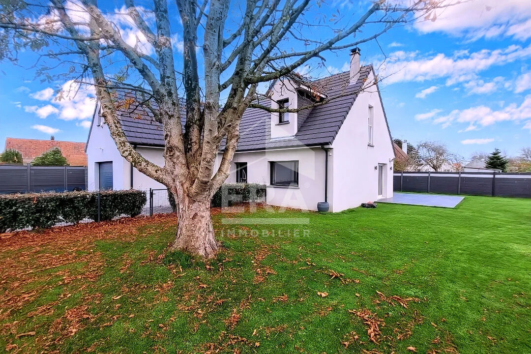 Photo Belle maison familiale dans un environnement privilégié, aux portes des dunes image 1/6