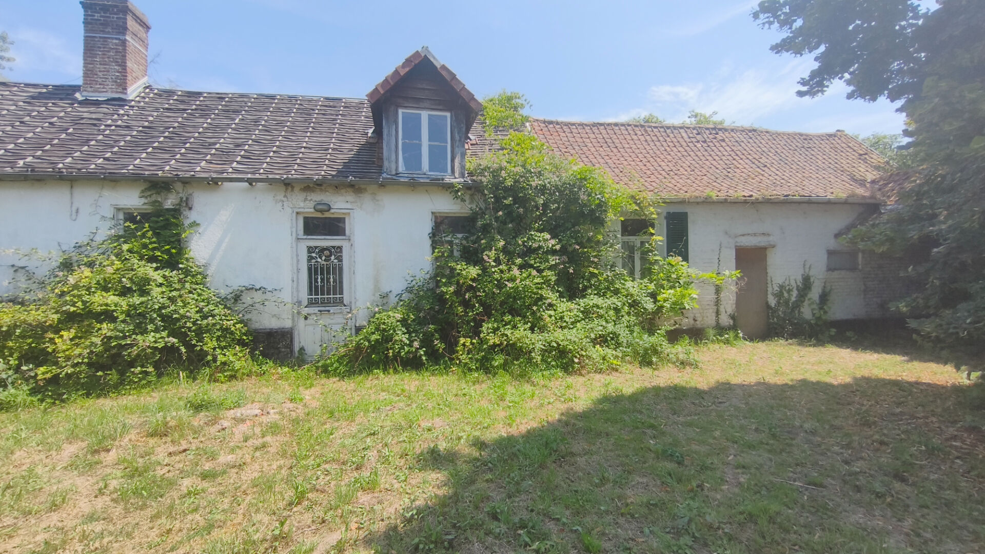Maison La Calotterie - maison à renover - 7175 m²