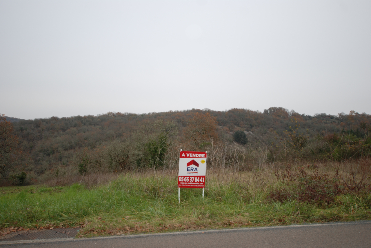 Photo A VENDRE A SOUILLAC (46200) : TERRAIN A BATIR 2870M² DONT 1390M² CONSTRUCTIBLES image 2/6