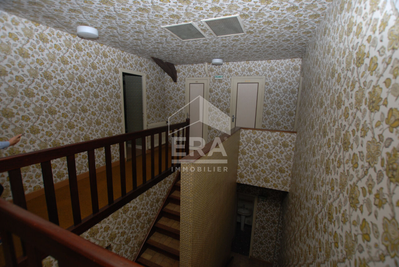 Photo A VENDRE A CRESSENSAC (46600) : Immeuble Cressensac 22 pièce(s) 407 m2 image 3/4