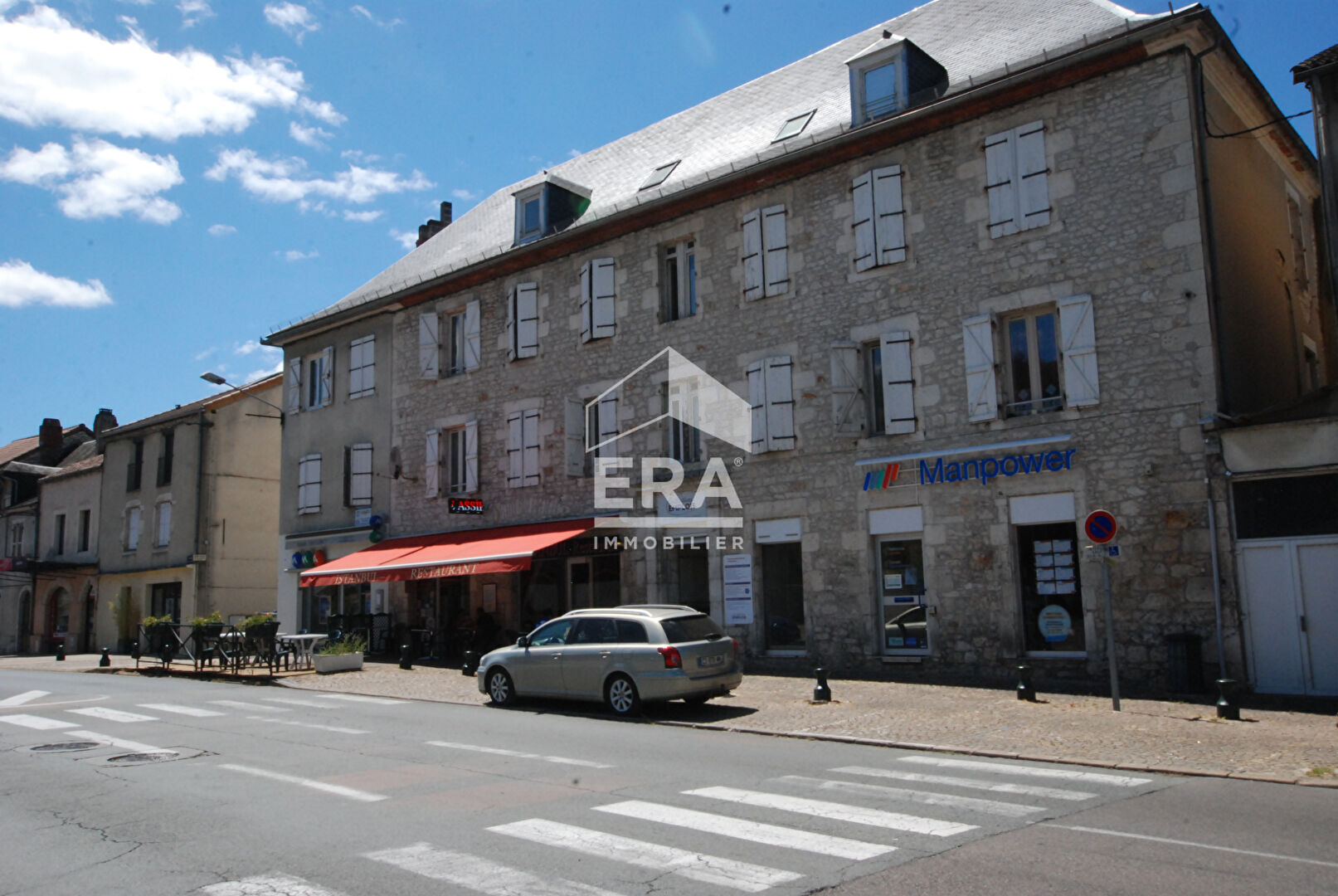 Photo A VENDRE SOUILLAC CENTRE : IMMEUBLE + LOCAUX COMMERCIAUX image 2/6