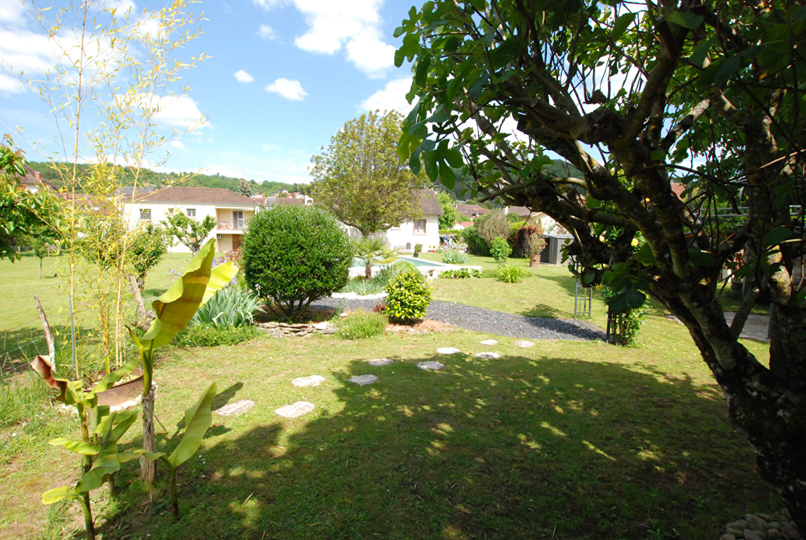 Photo Maison de plain pied avec piscine quartier résidentiel Souillac - 46200 proche rivière Dordogne image 4/6