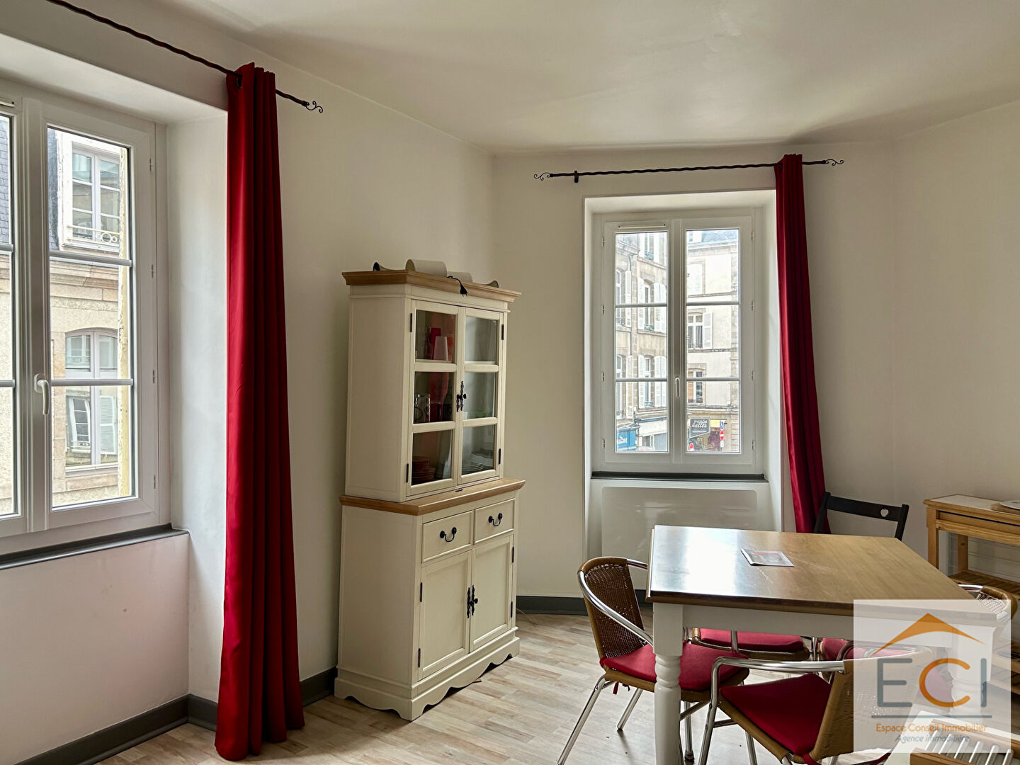 Agence immobilière de 
 ESPACE CONSEIL IMMOBILIER LIMOGES - ESPACE CONSEIL IMMOBILIER 

