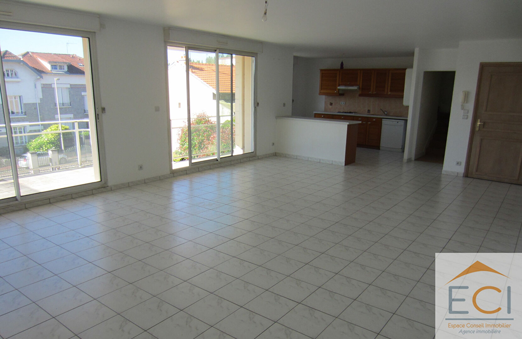 Photo Rue Georges Bizet - appartement T5 image 2/6