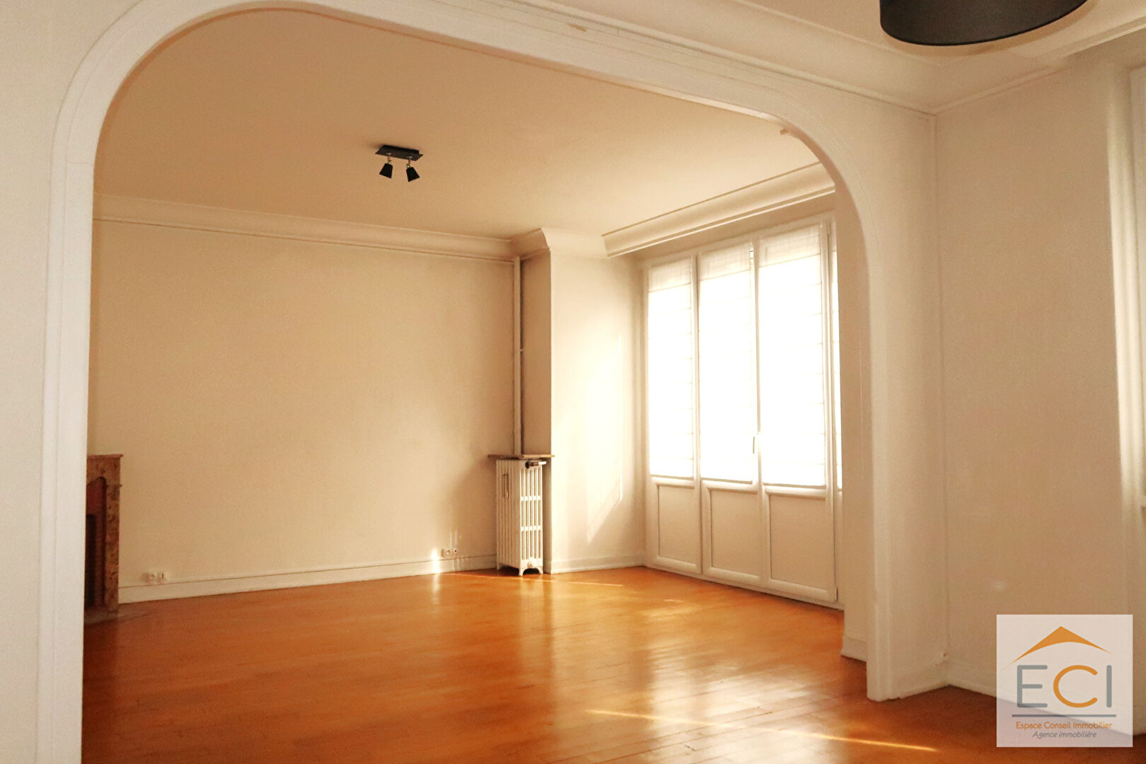 Agence immobilière de 
 ESPACE CONSEIL IMMOBILIER LIMOGES - ESPACE CONSEIL IMMOBILIER 
