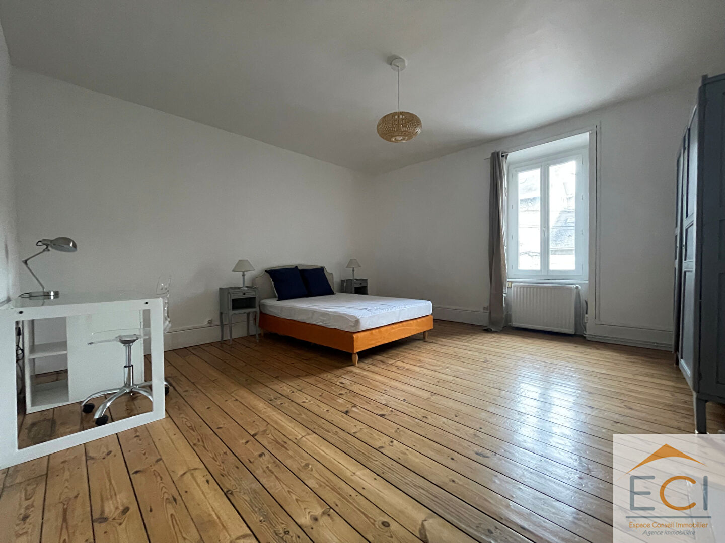 Agence immobilière de 
 ESPACE CONSEIL IMMOBILIER LIMOGES - ESPACE CONSEIL IMMOBILIER 
