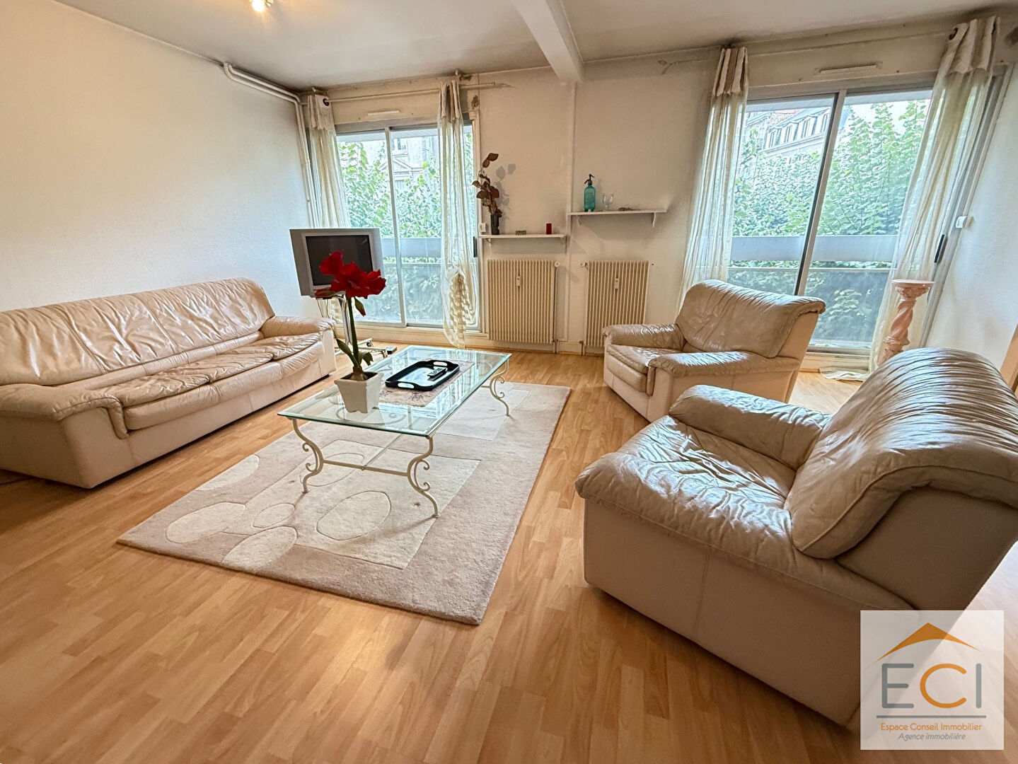 Agence immobilière de 
 ESPACE CONSEIL IMMOBILIER LIMOGES - ESPACE CONSEIL IMMOBILIER 
