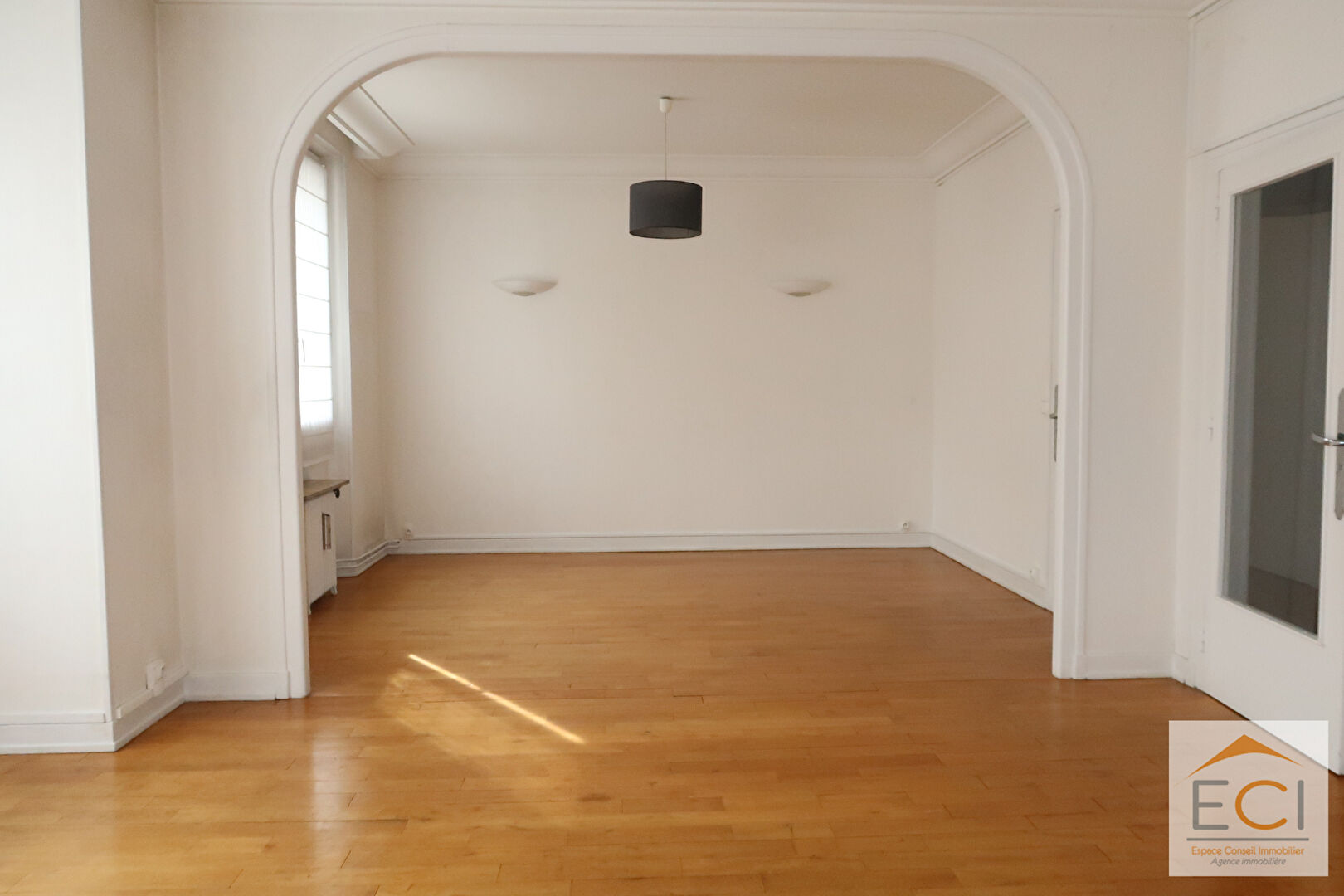 Photo A VENDRE - Appartement T4 Avenue de Turenne image 2/6