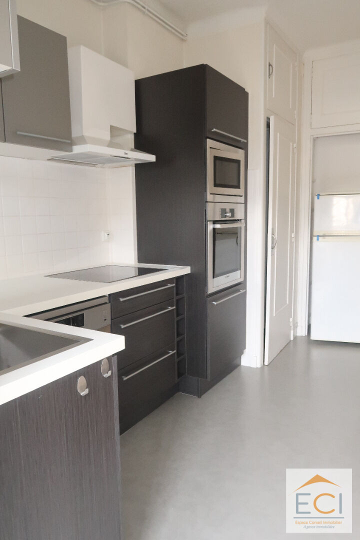 Photo A VENDRE - Appartement T4 Avenue de Turenne image 6/6