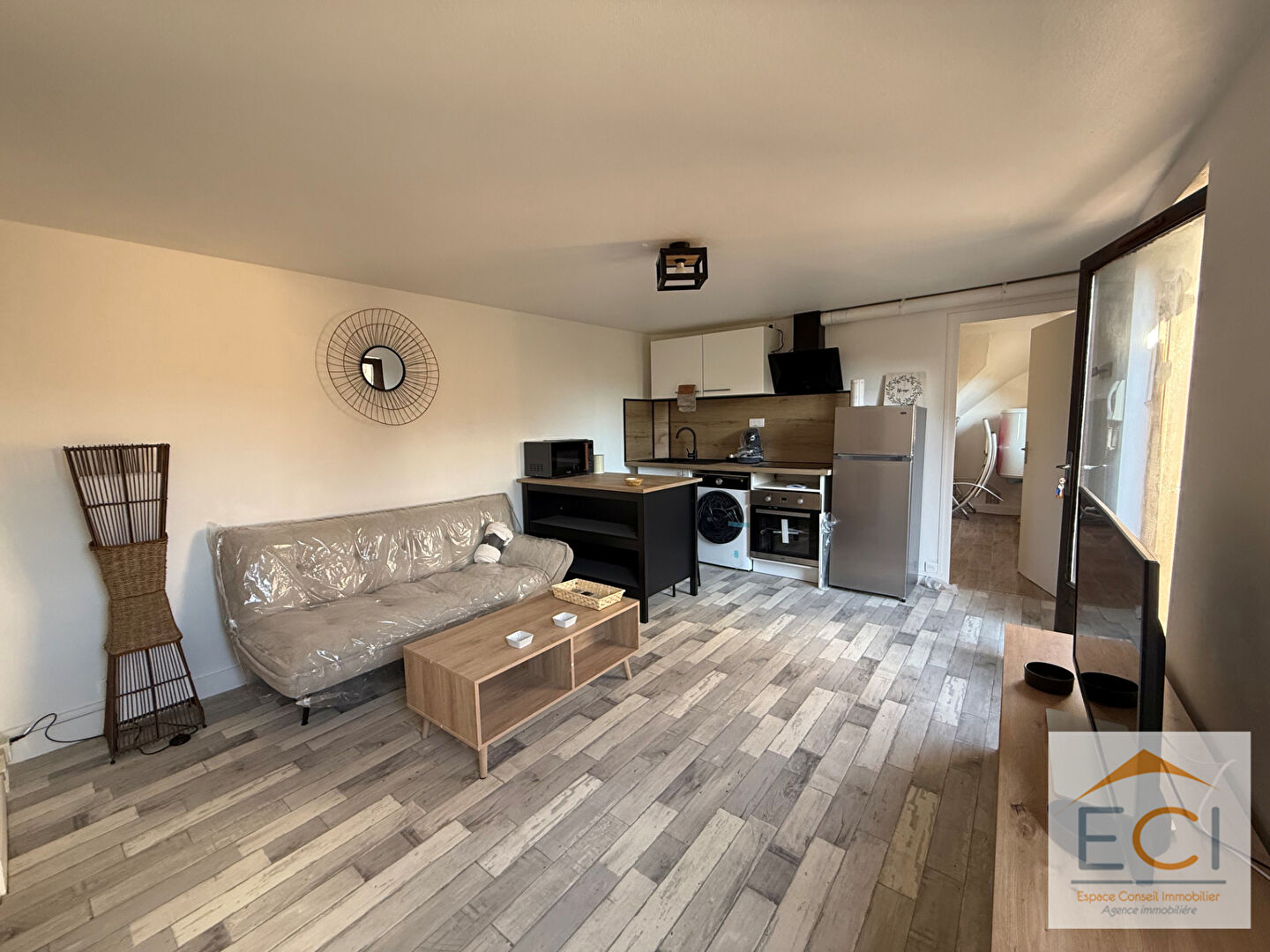 Appartement T2 meublé avec terrasse - Centre ville