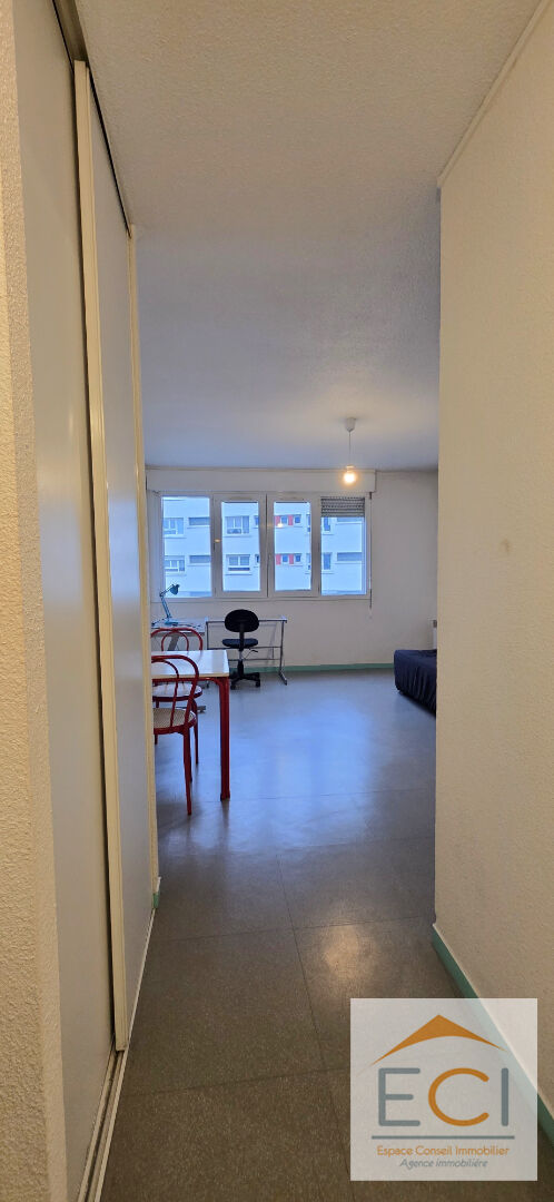 Photo Studio meublé - Proximité IUT image 6/6
