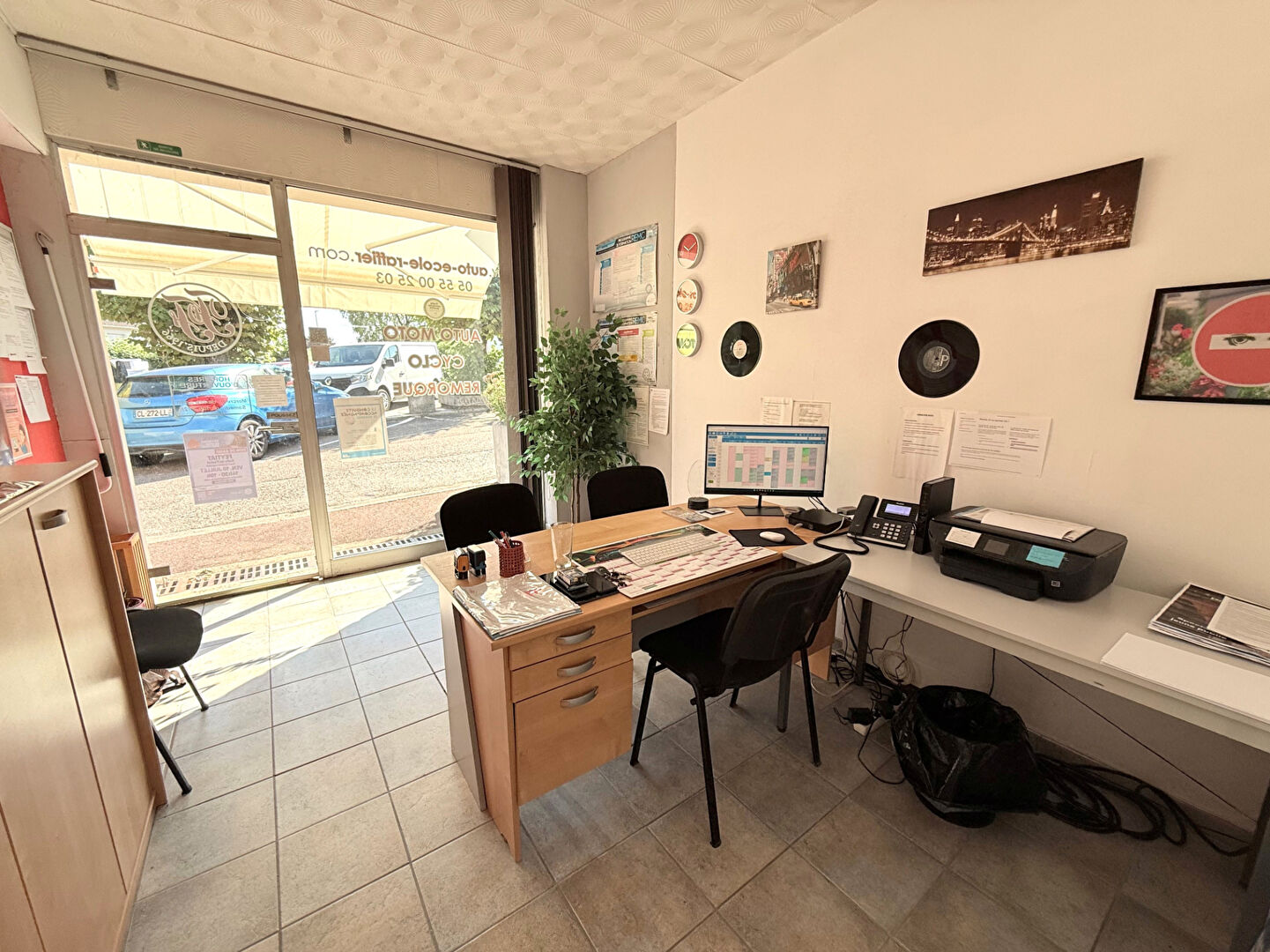 Agence immobilière de 
 ESPACE CONSEIL IMMOBILIER LIMOGES - ESPACE CONSEIL IMMOBILIER 
