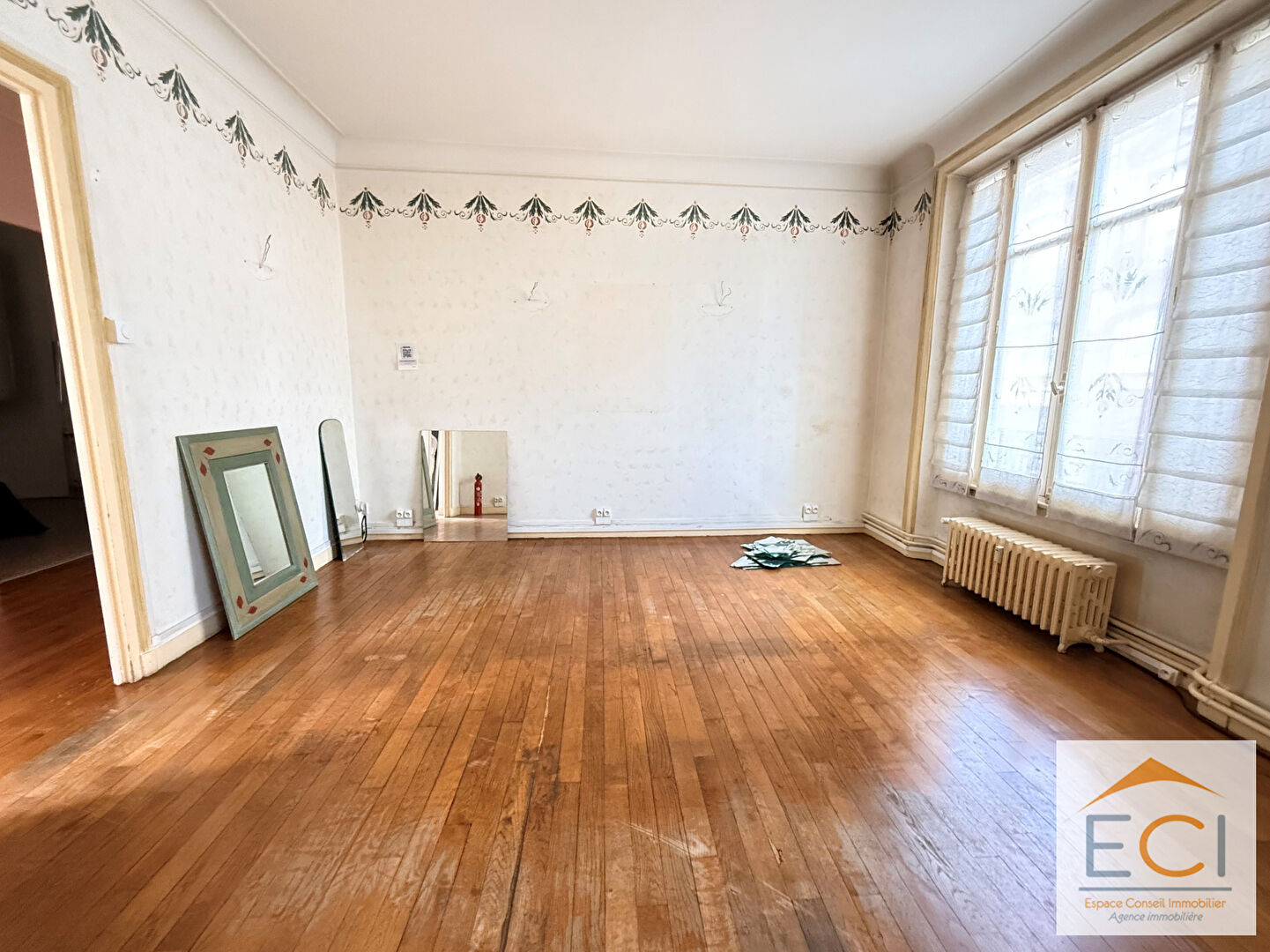 Agence immobilière de 
 ESPACE CONSEIL IMMOBILIER LIMOGES - ESPACE CONSEIL IMMOBILIER 
