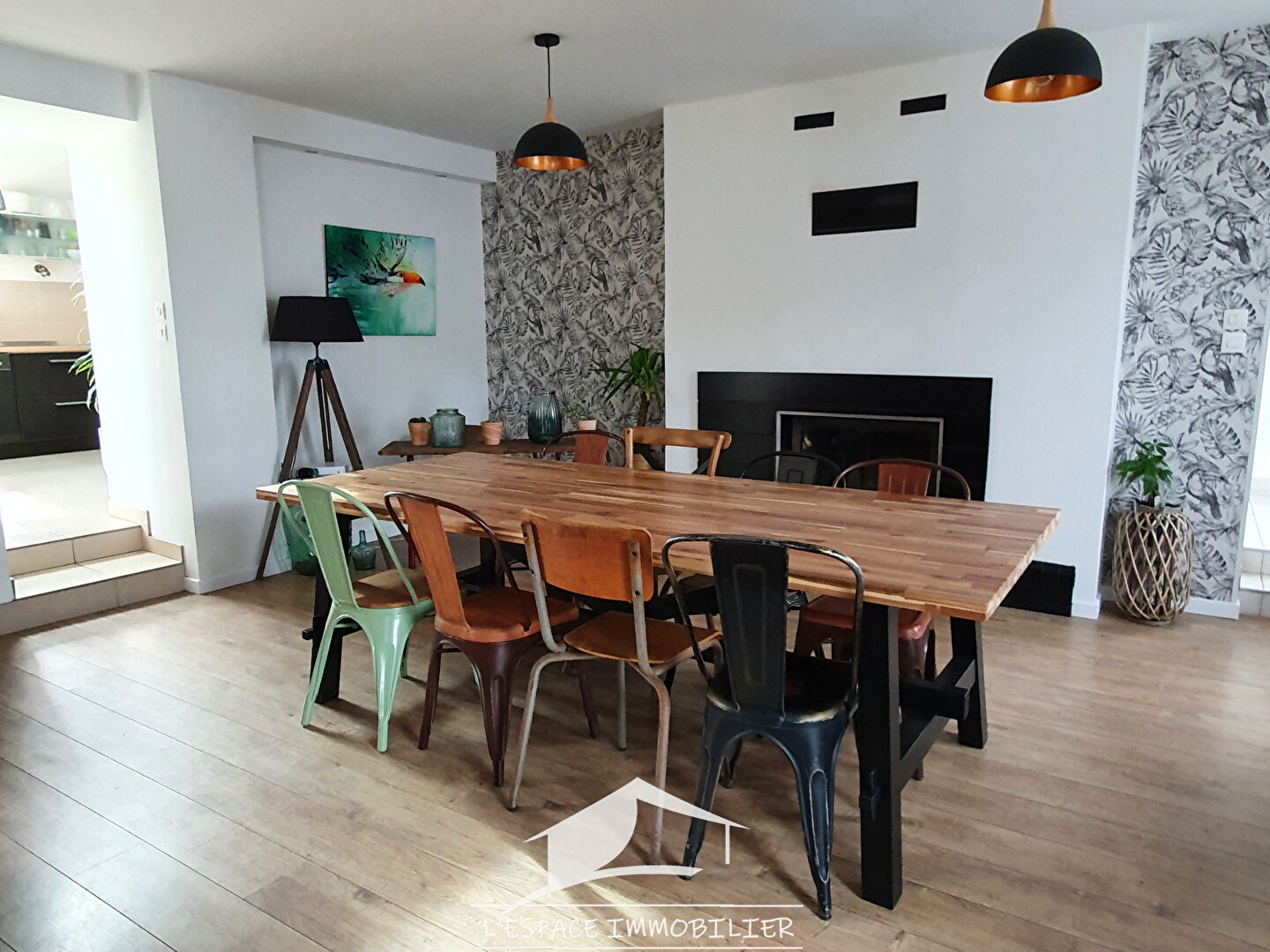 Photo Belle maison en pierres F6 avec jardin et cour de stationnement image 3/6