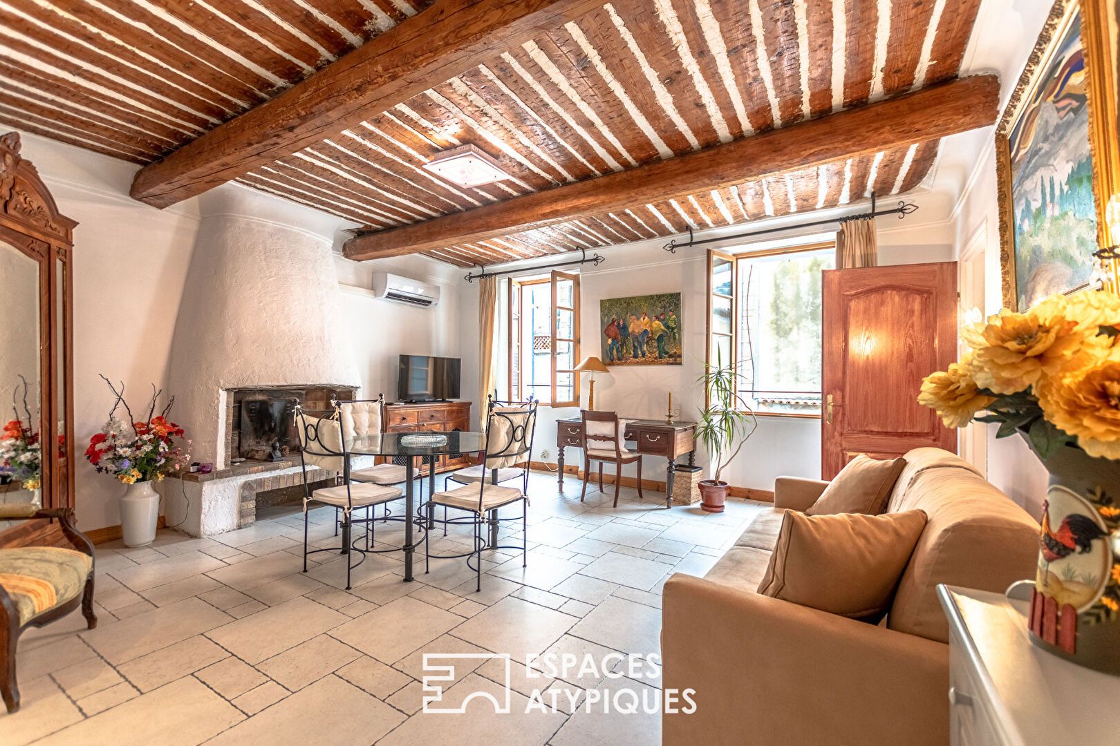 Photo Charmant hôtel particulier du XVIII -ème siècle image 4/6